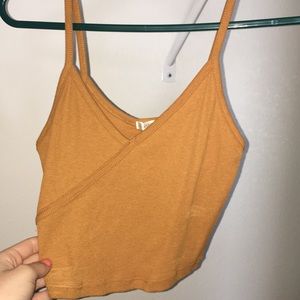 Cropped yellow tank